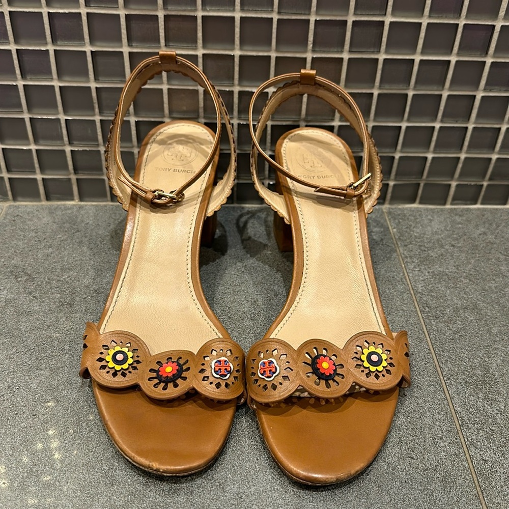 ✨🌼 Tory Burch Bohemian Block Heel Sandals — Size 9 🌼✨